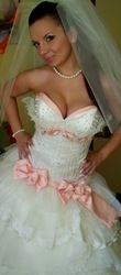 Шикарное свадебное платье...